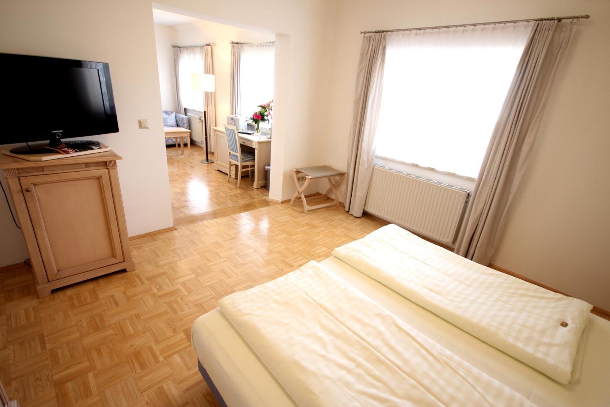 Carinthia Stadthotel Klagenfurt am Woerthersee Exteriör bild