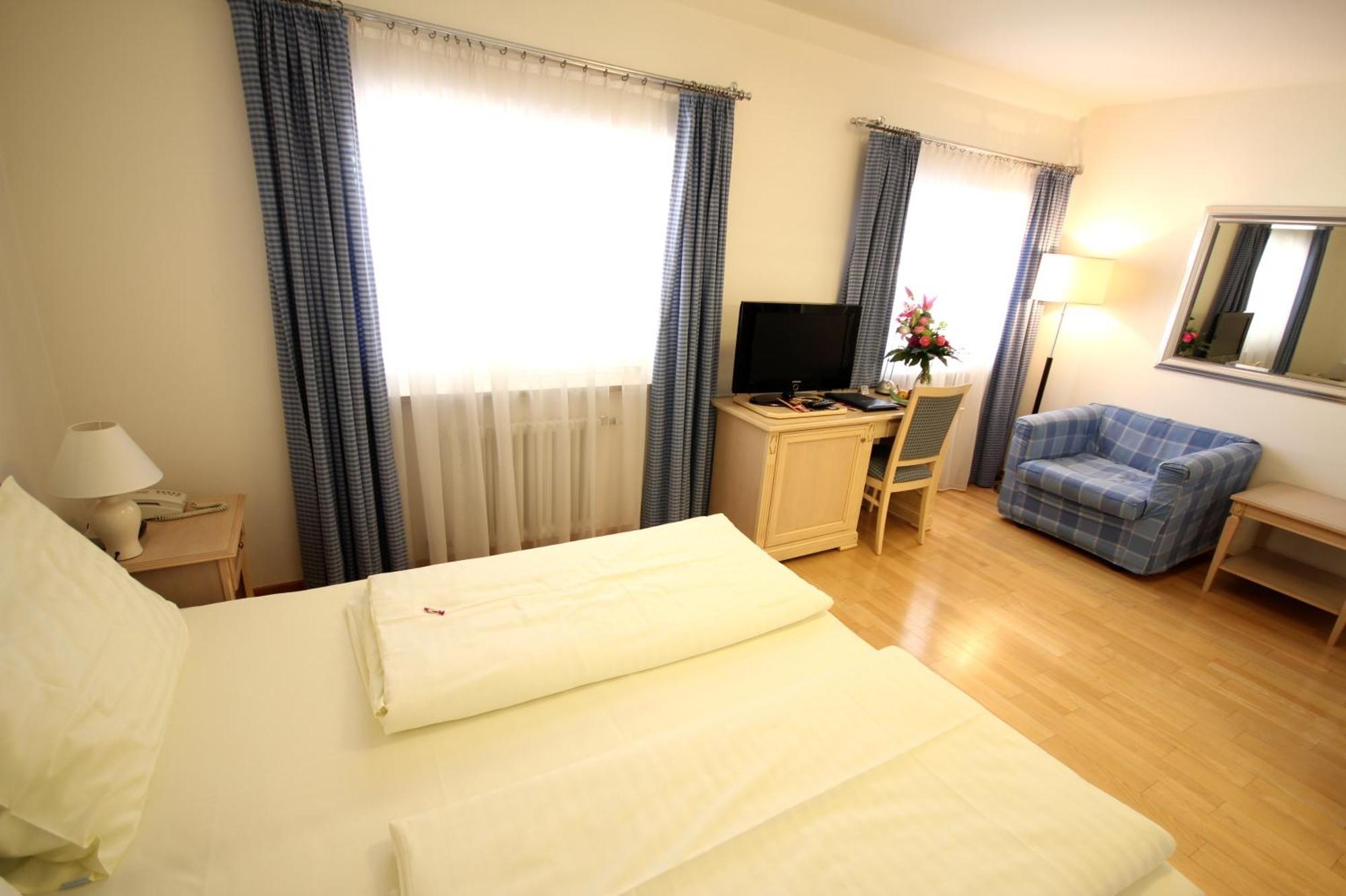 Carinthia Stadthotel Klagenfurt am Woerthersee Exteriör bild