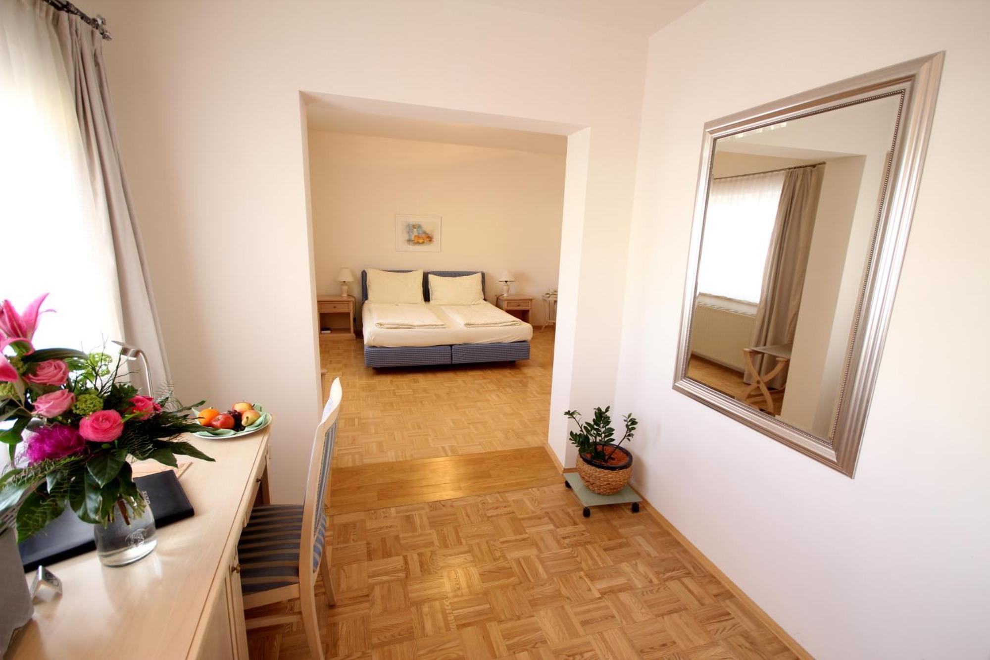 Carinthia Stadthotel Klagenfurt am Woerthersee Exteriör bild