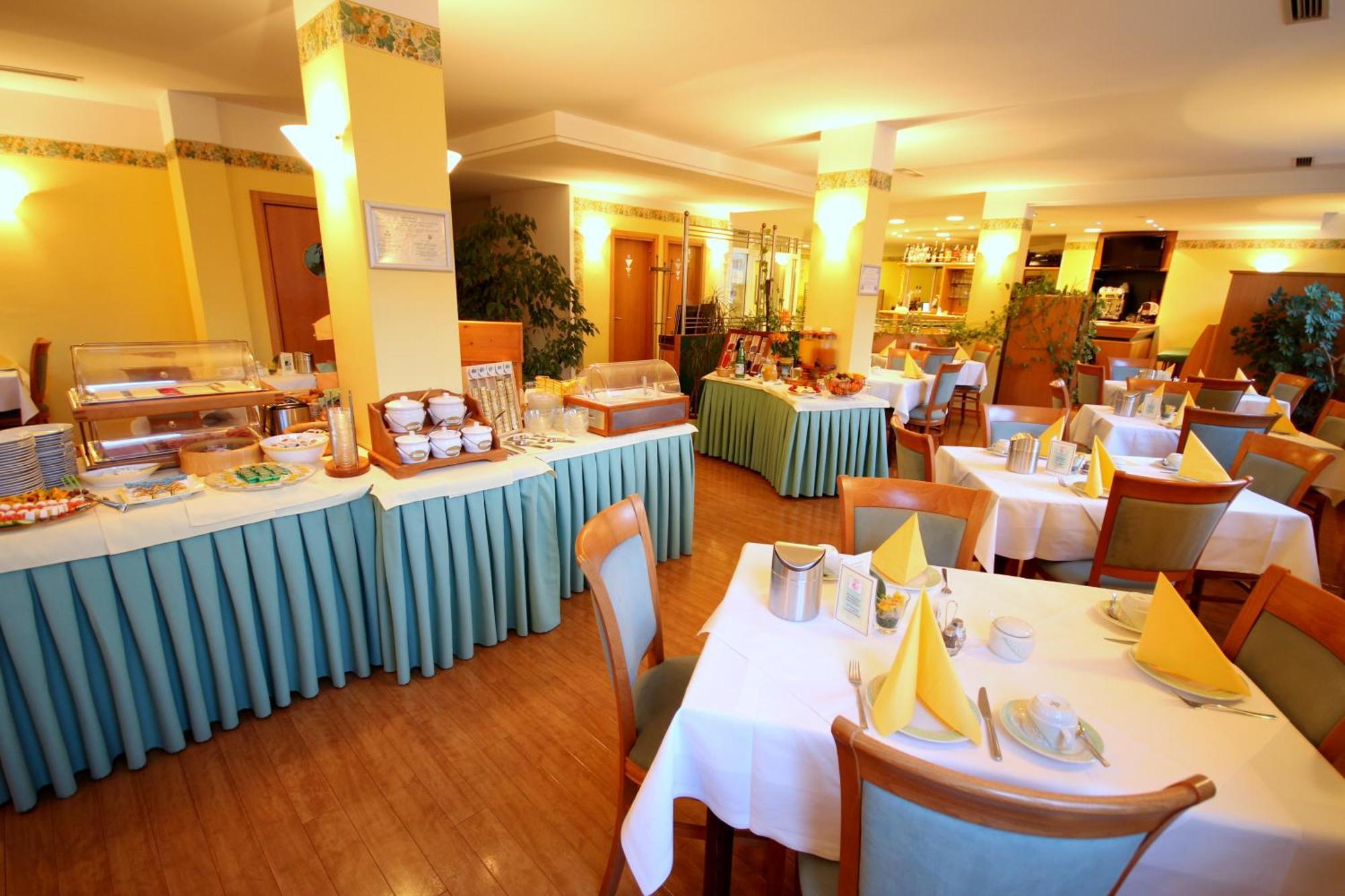 Carinthia Stadthotel Klagenfurt am Woerthersee Exteriör bild