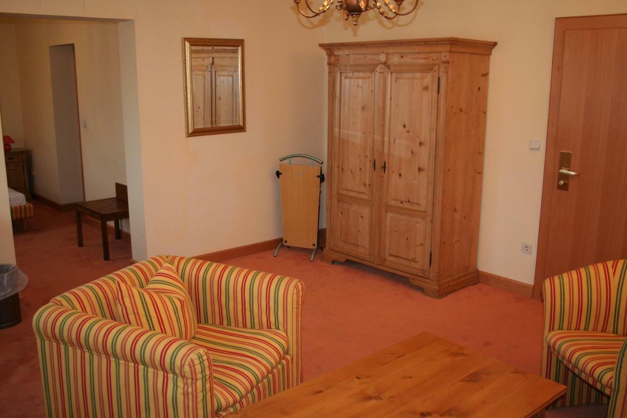 Carinthia Stadthotel Klagenfurt am Woerthersee Exteriör bild