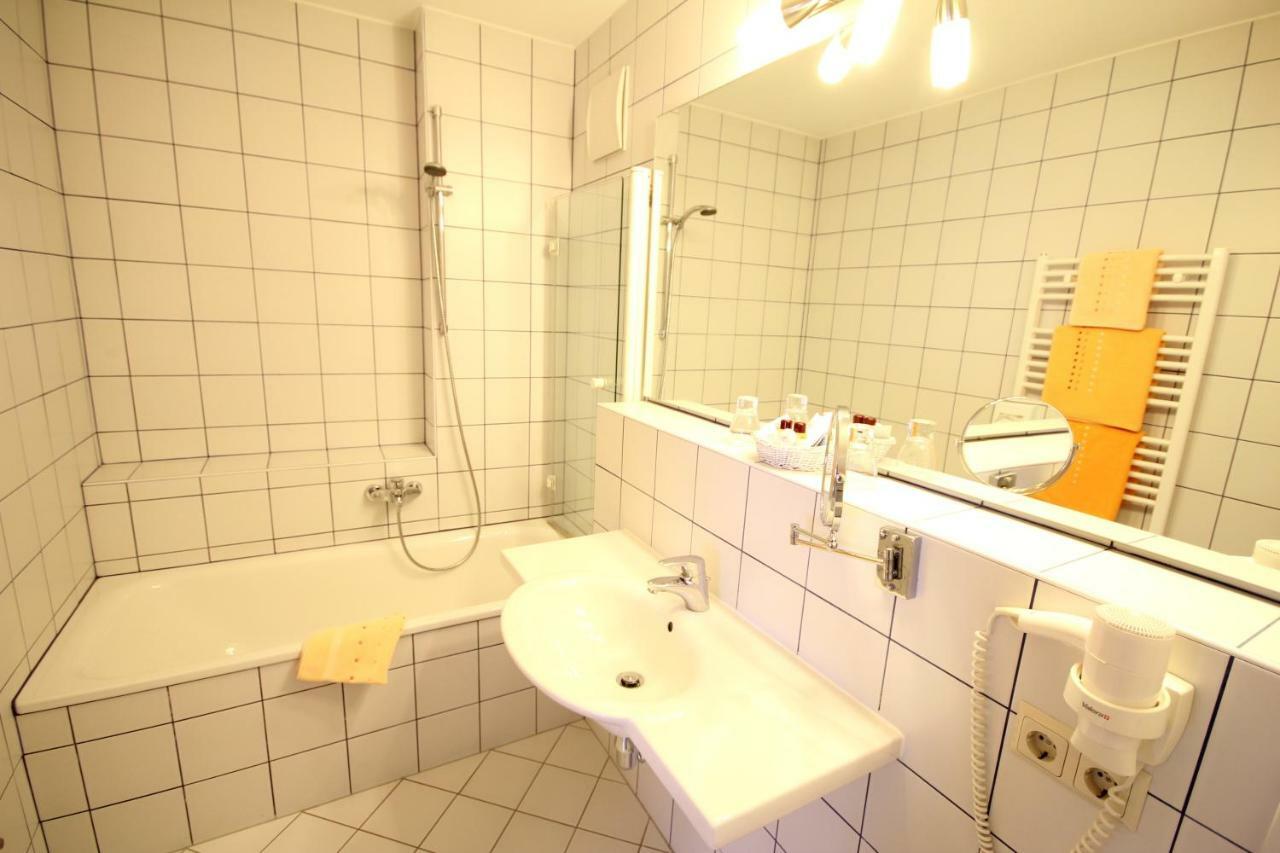 Carinthia Stadthotel Klagenfurt am Woerthersee Exteriör bild